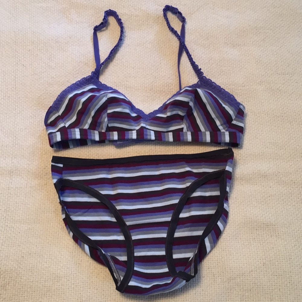 Gap body set of bralette & panty